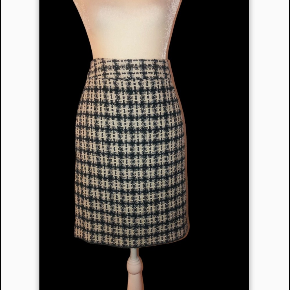 Ann Taylor Black and White Wool Pencil Skirt